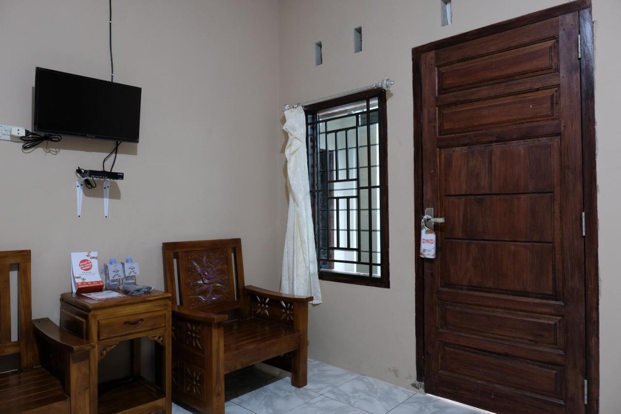 Oyo 1851 Homestay Joss Tanjungbinga Exterior photo